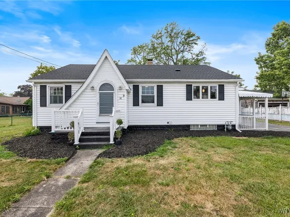 16 Harlan St, Depew, NY 14043