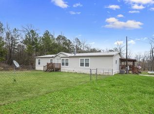 979 County Road 432, Bronson, TX 75930