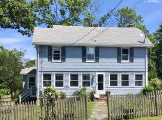 2 Fuller Ln, Gloucester, MA 01930