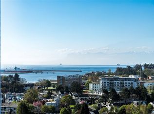 899 Esquimalt Rd #807, Esquimalt, BC V9A3M5