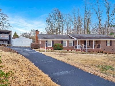 209 Earl St, Pickens, SC, 29671
