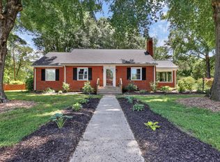 114 N 6th St, Mebane, NC 27302
