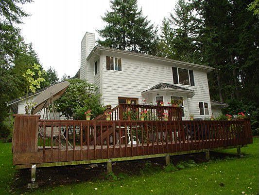 great deck for the Holidays!
