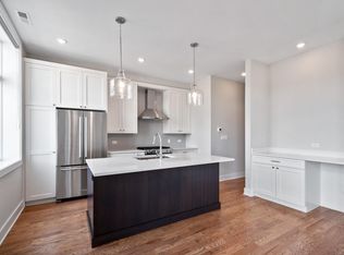 1530 N Halsted St #2A, Chicago, IL 60642