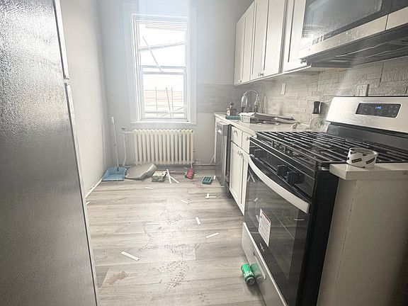 4th image of 7328 Kennedy Blvd #41A