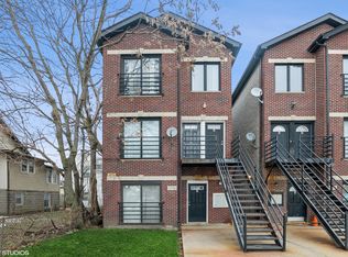1724 W Edmaire St, Chicago, IL