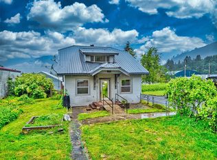 260 N 2nd St, Morton, WA