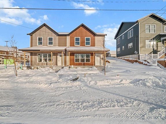 3rd image of 540 New Ave SW