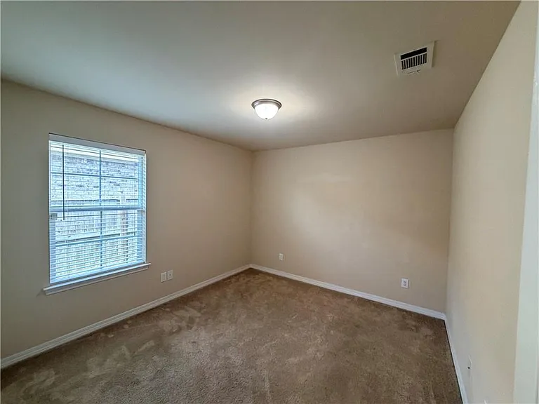 9646 Estate Dr — Photo 22