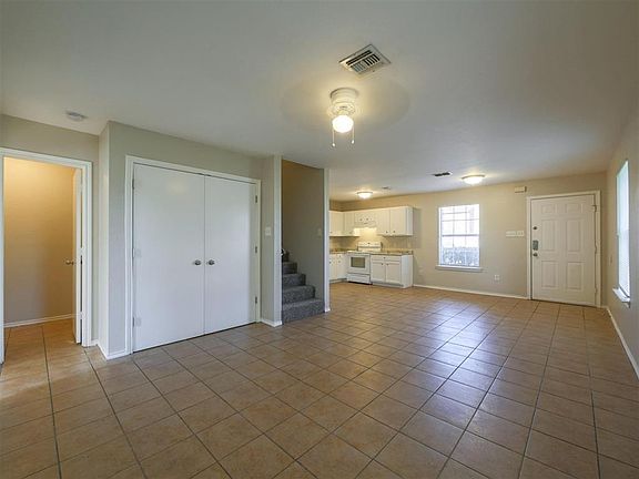5th image of 510 Kings Way Dr