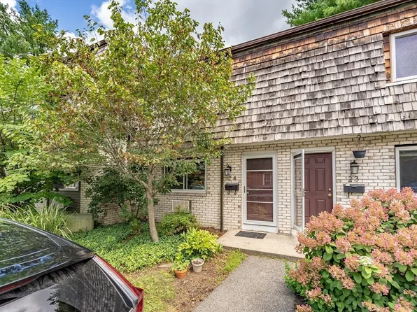 73 Bridge St APT 24, Northampton, MA 01060