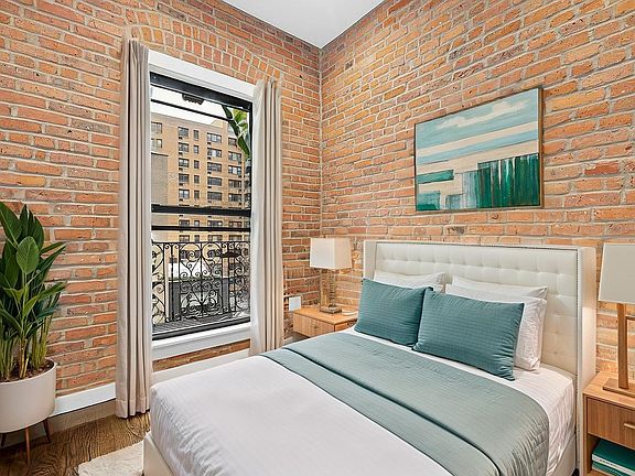 3rd image of 140 E 17th St #3J