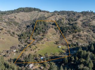 8400 Cave Creek Rd, Redwood Valley, CA 95470