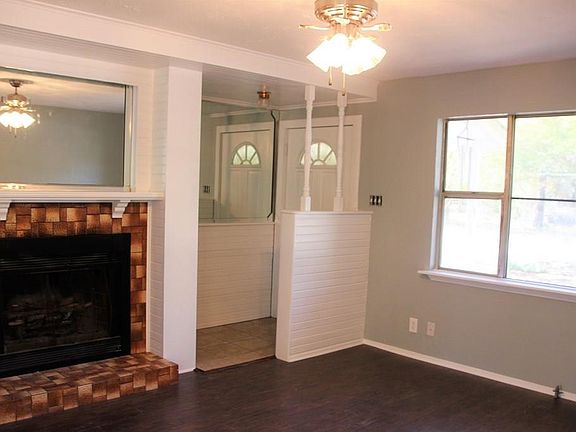 4th image of 408 Dover Dr
