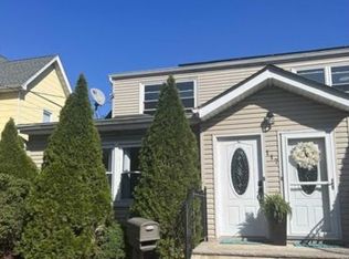 117 Feronia Way Floor 2, Rutherford, NJ 07070