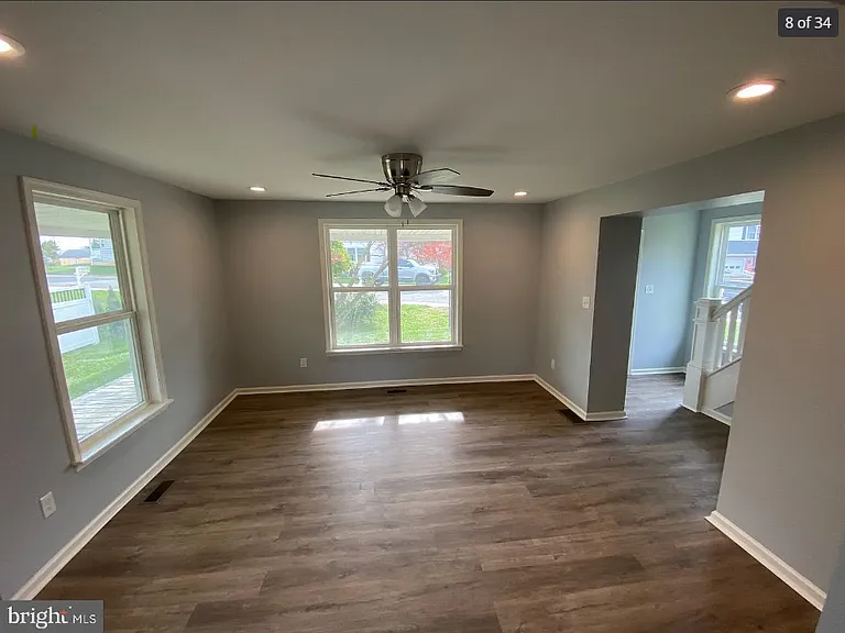 2605 Maple Ave — Photo 8