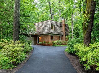 2403 Red Maple Ln, Reston, VA 20191