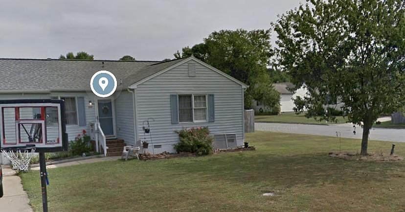 1st image of 900 Pan Ct