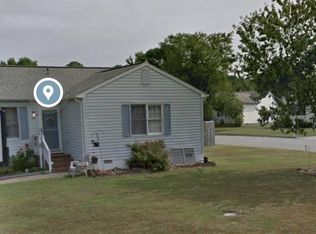 900 Pan Ct, Newport News, VA 23601