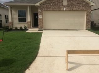 8213 Robin Gate, Selma, TX 78154