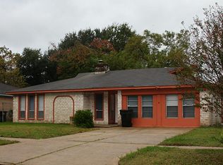 15307 Old Creek Rd, Houston, TX 77060