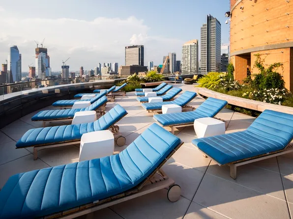 776 Sixth Avenue image 29 of 51