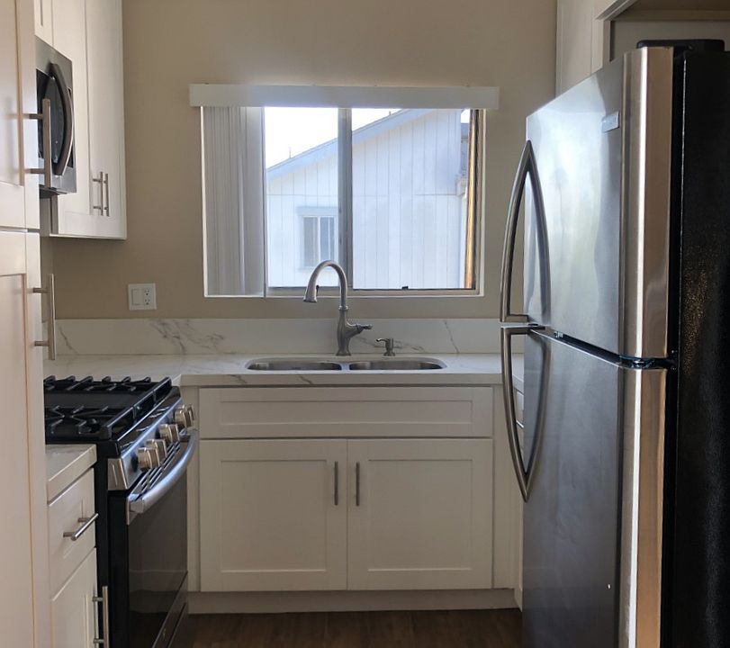 1st image of 4670 Cherokee Ave #4