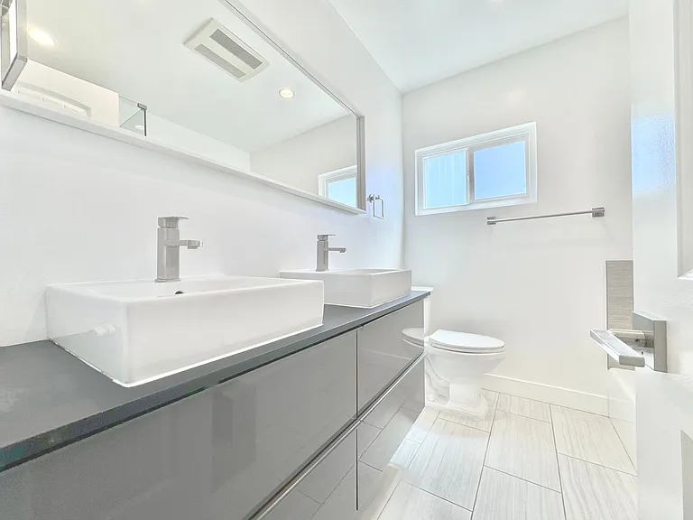 8616 Whitworth Drive — Photo 12