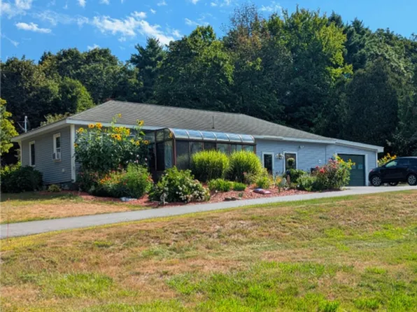 11 Beaver Hill Road, Sanford, ME 04083