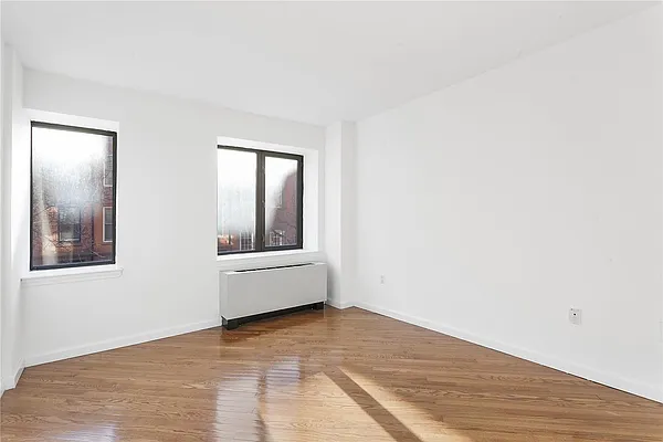 Rented by Maz Group NY | media 26