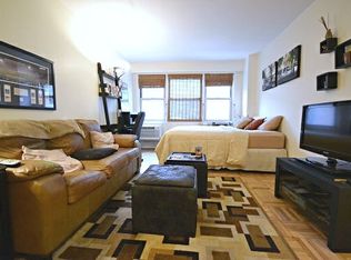 150 E 37th St APT 3D, New York, NY