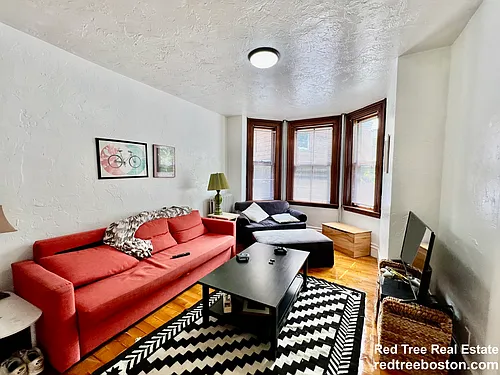 6 Adella Pl #1 Photo 1