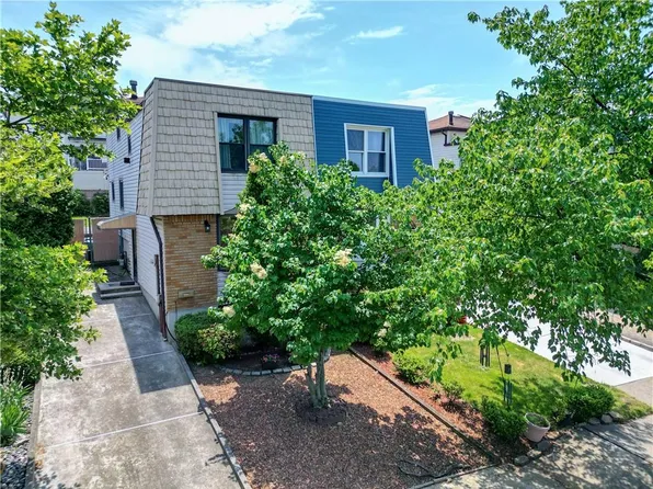 28 E Reading Ave, Staten Island, NY 10308