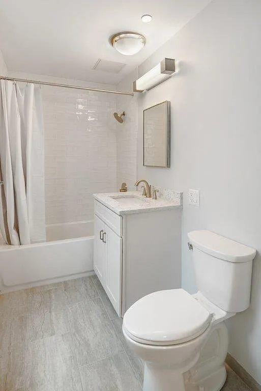 Magazine Street Apartments — Photo 4