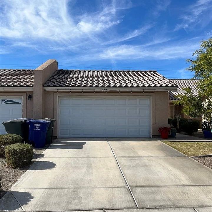 1st image of 3076 S Robert Way