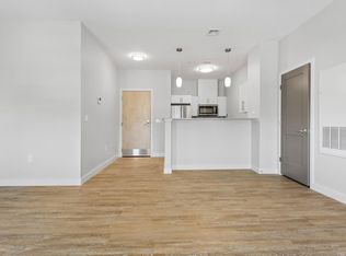 13 Shetland St UNIT 403, Roxbury, MA 02119