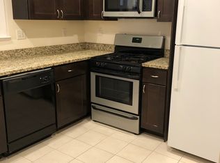 9 Upland Rd APT 3, Cambridge, MA 02140