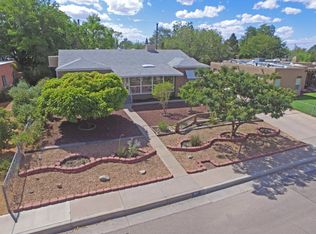 611 Solano Dr SE, Albuquerque, NM 87108