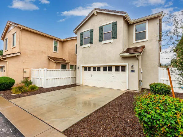 2247 S AGNES Lane, Gilbert, AZ 85295