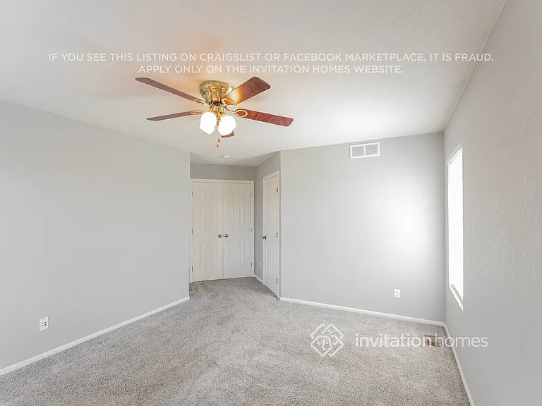 4820 Flanders Way — Photo 11