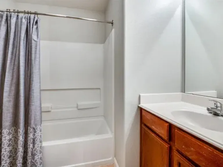 701 Lazy Crest Dr — Photo 18
