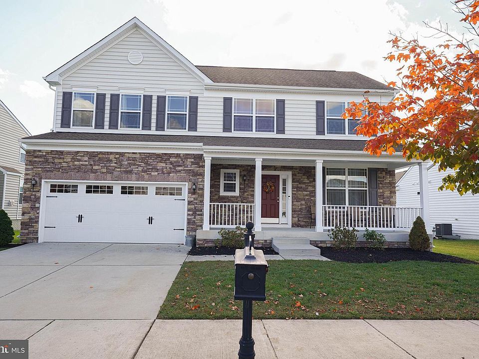 1st image of 29519 Glenwood Dr