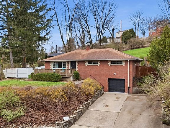 2nd image of 2386 Crestview Rd