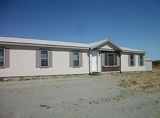 4828 Silver Ridge Dr, Phelan, CA 92371