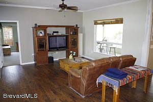 4th image of 4953 Rosewood Ln