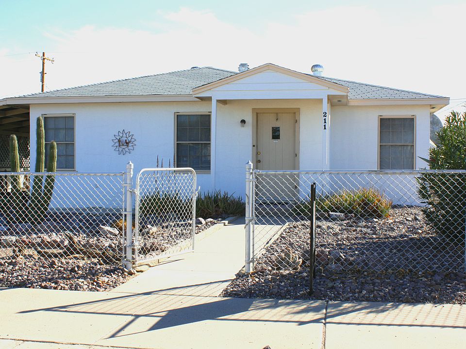 211 W 3rd Ave