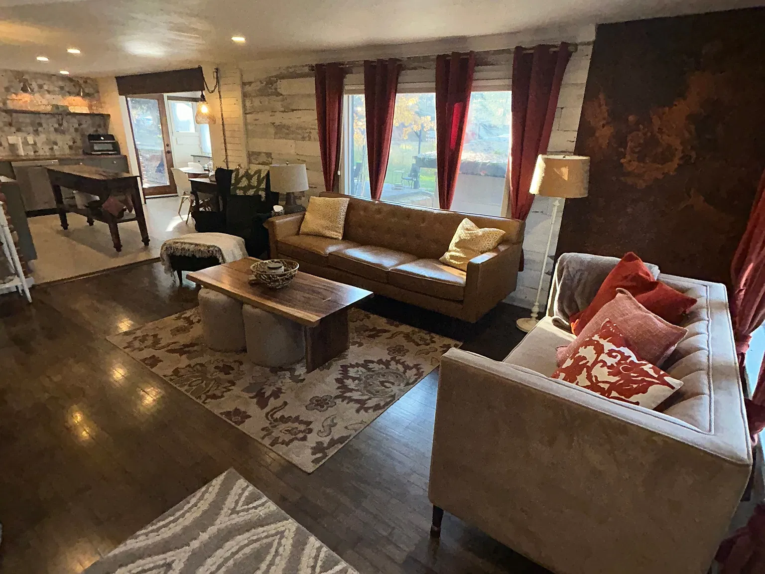 2 bed, 1400 sqft, $2,100 — Photo 4