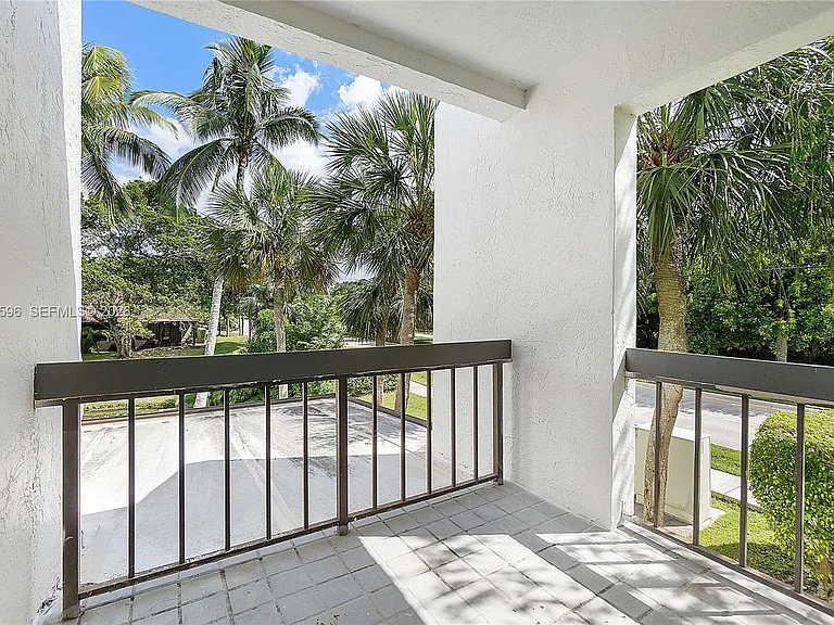 398 Fern Dr #10-6 — Photo 39