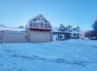 47 Hilton Creek Pl, Crowley Lake, CA 93546