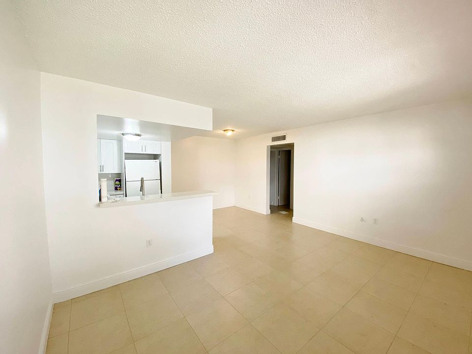 1st image of 670 NW 85th Pl APT 108